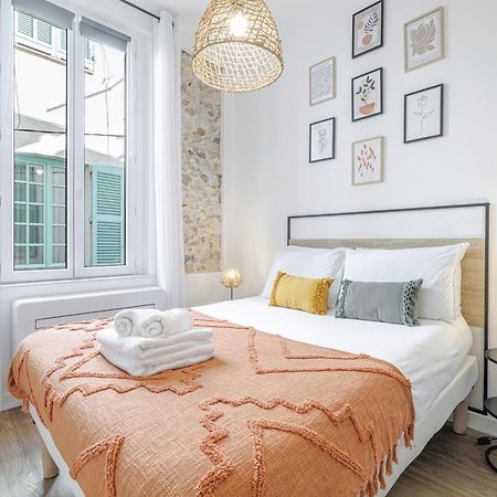 Apartamento Old Town Antibes Superb New Flat, For 3, Ac, Wi-Fi Exterior foto
