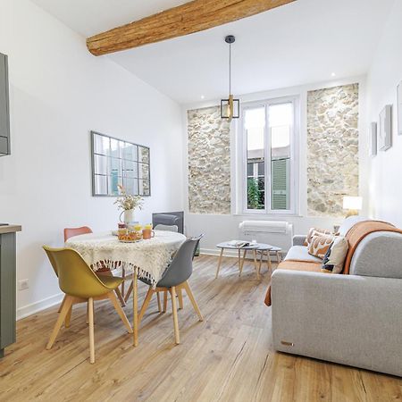 Apartamento Old Town Antibes Superb New Flat, For 3, Ac, Wi-Fi Exterior foto