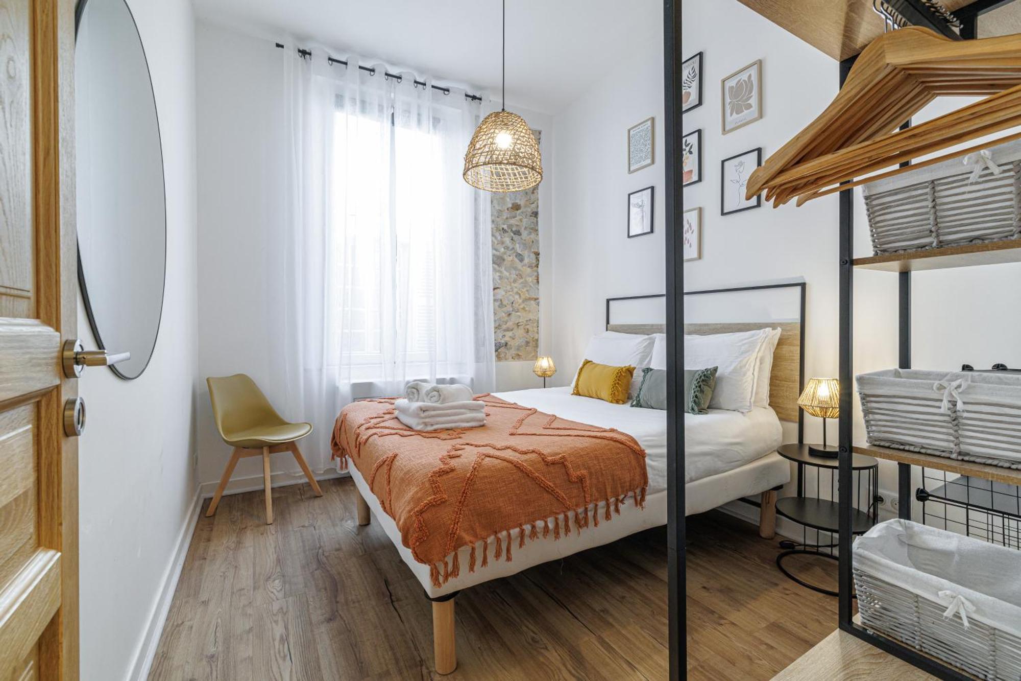 Apartamento Old Town Antibes Superb New Flat, For 3, Ac, Wi-Fi Exterior foto