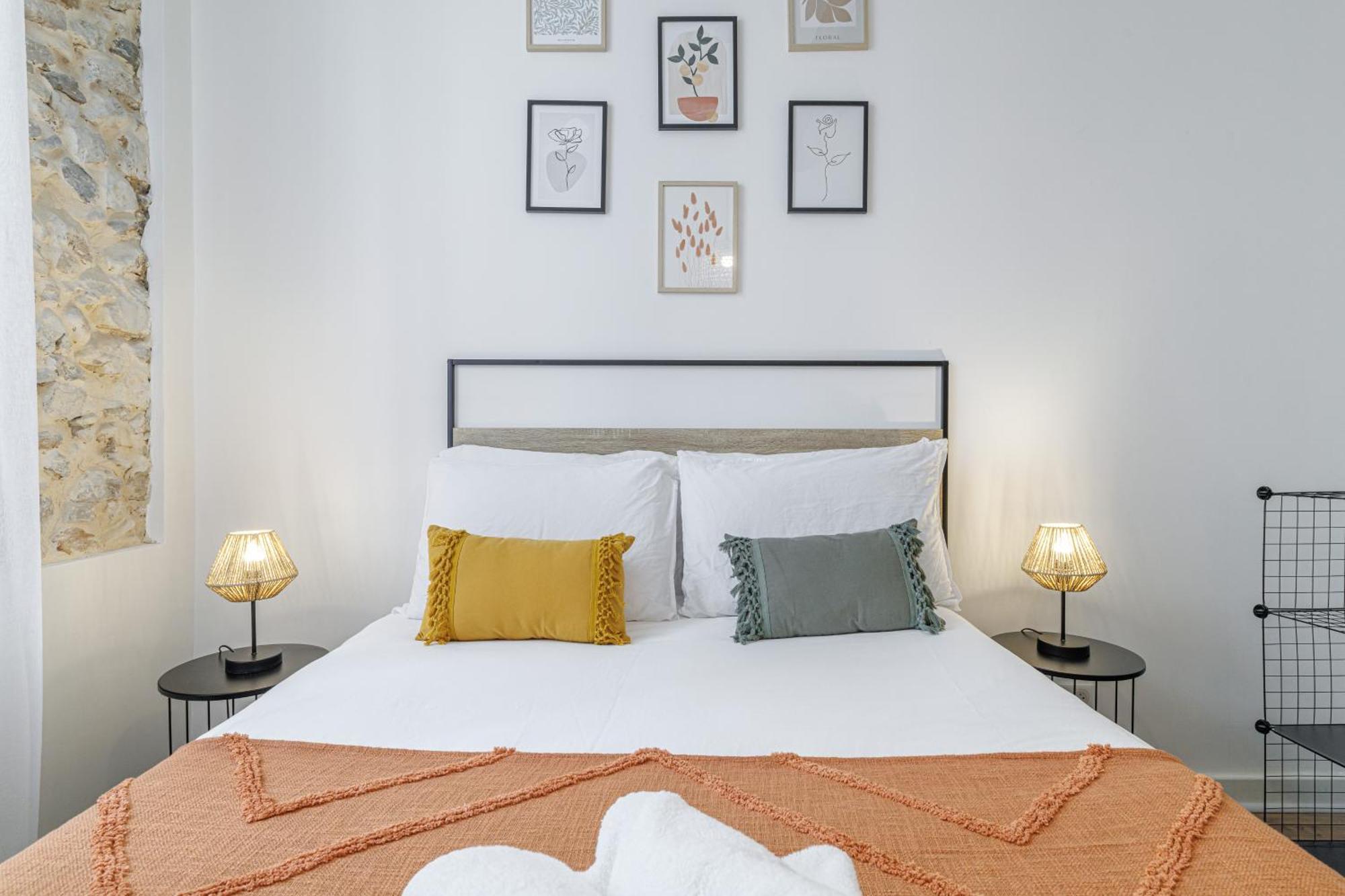 Apartamento Old Town Antibes Superb New Flat, For 3, Ac, Wi-Fi Exterior foto